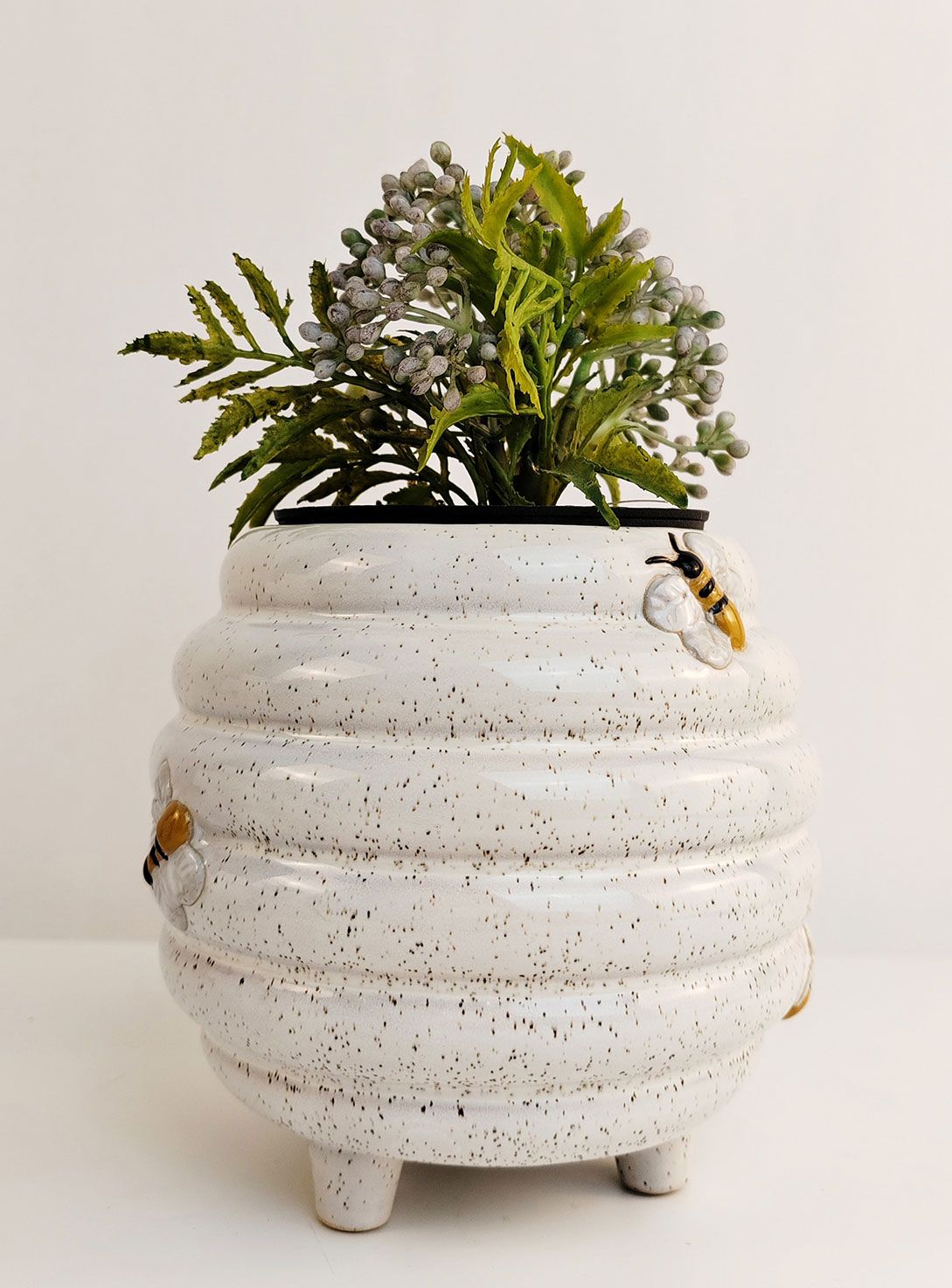 Beehive Planter White & Sand-Lima & Co-Lima & Co