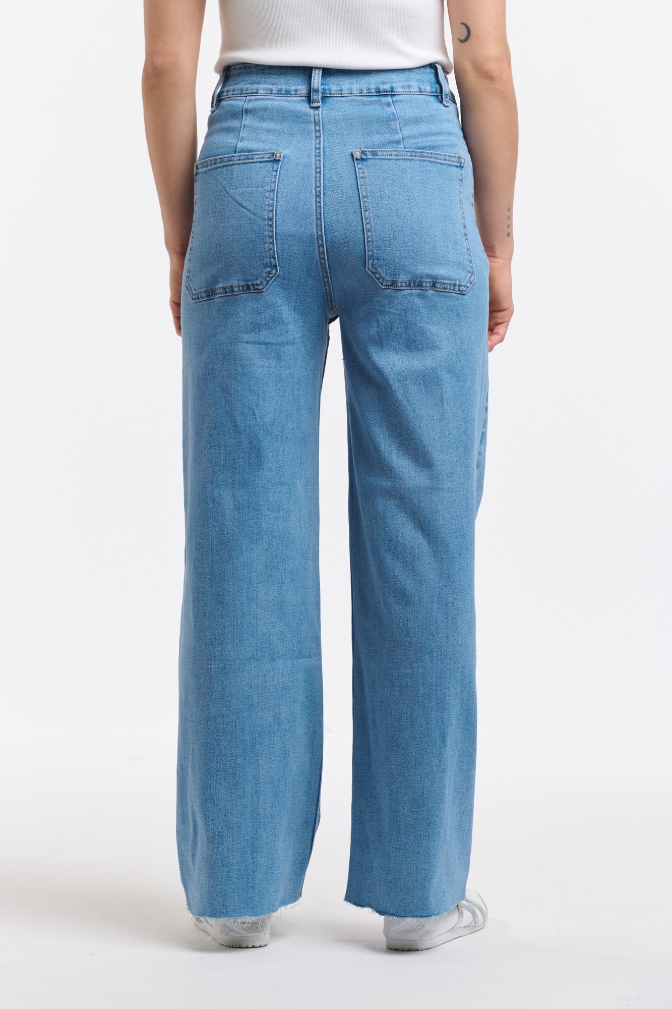 Eddie 7/8th Jean - Light Wash-Italian Star-Lima & Co