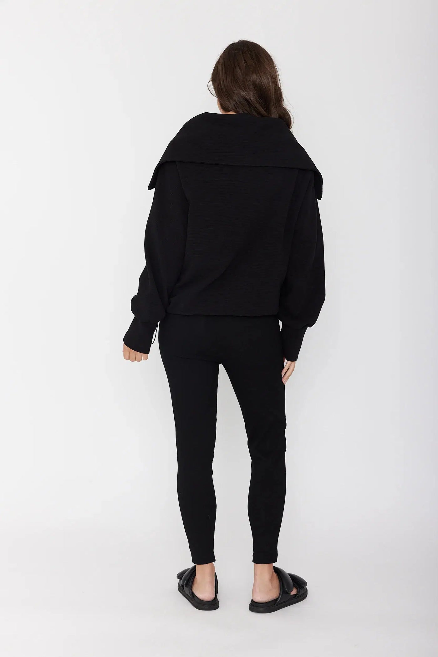 Huxen Jumper - Black-ALEXANDRA-Lima & Co