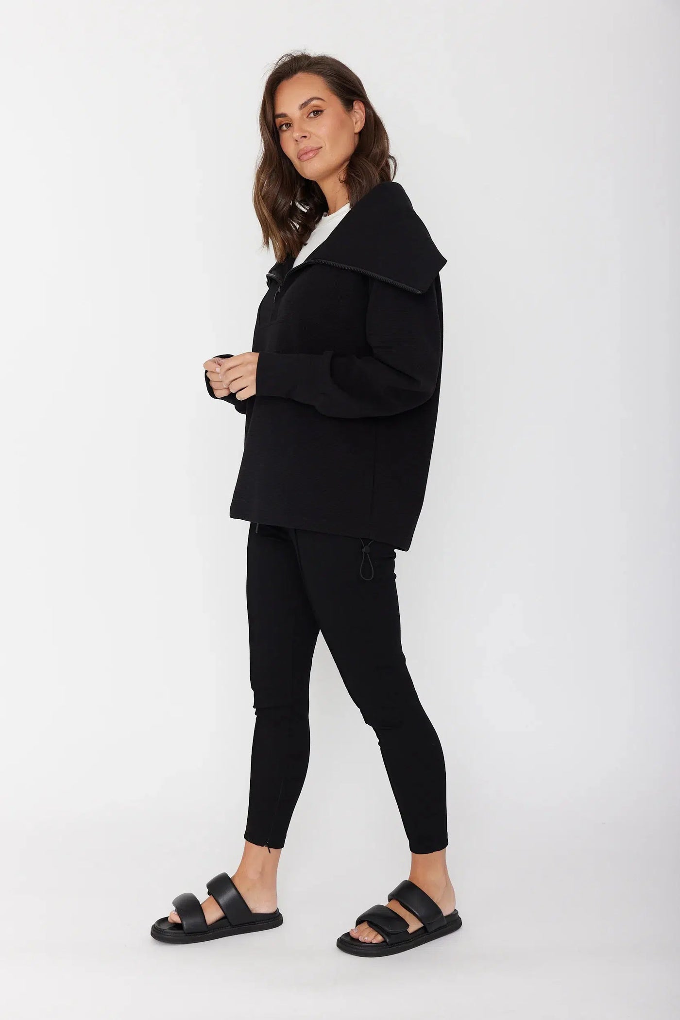 Huxen Jumper - Black-ALEXANDRA-Lima & Co