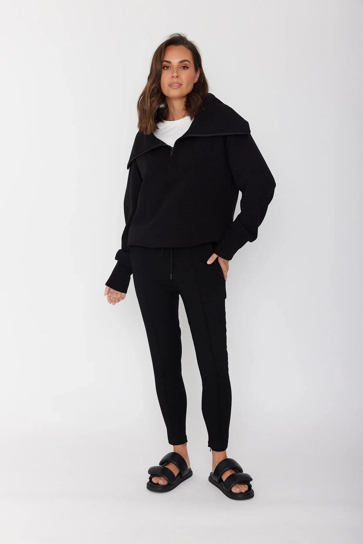 Huxen Jumper - Black-ALEXANDRA-Lima & Co