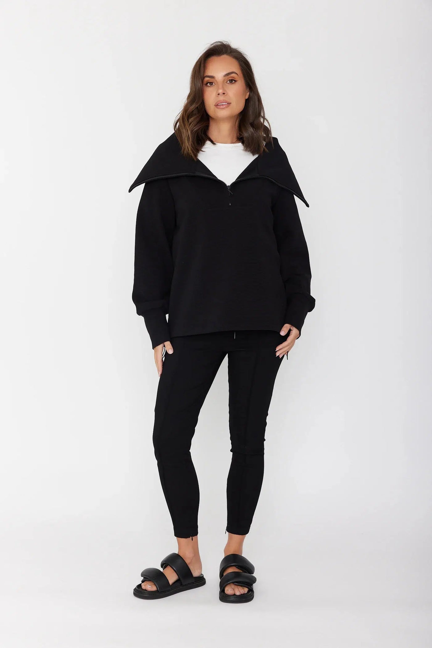 Huxen Jumper - Black-ALEXANDRA-Lima & Co