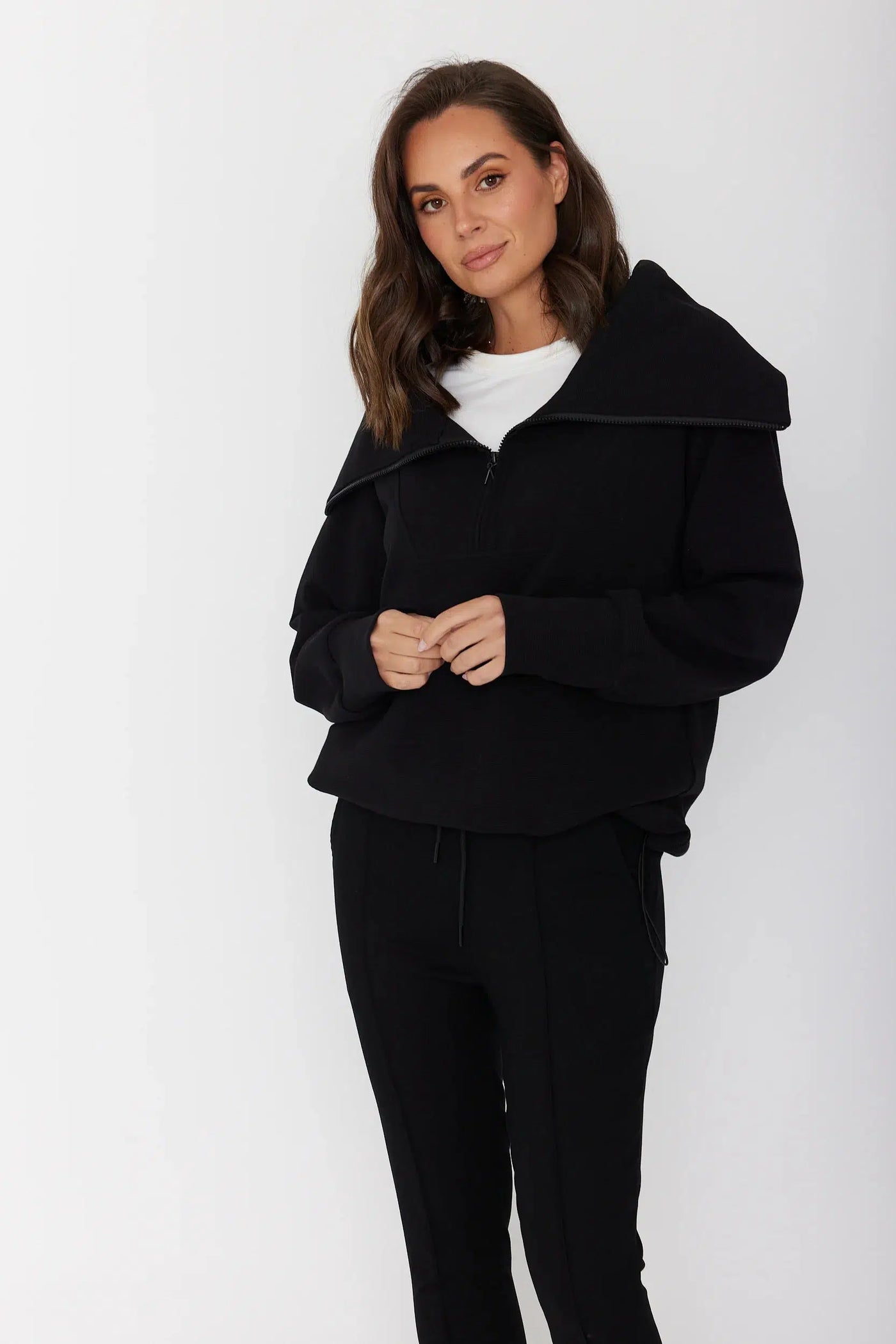 Huxen Jumper - Black-ALEXANDRA-Lima & Co