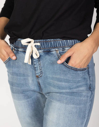 Juliette Jogger Jean - Light Blue-Foxwood-Lima & Co