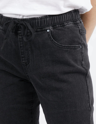 Juliette Jogger Jean - Wash Black-Foxwood-Lima & Co