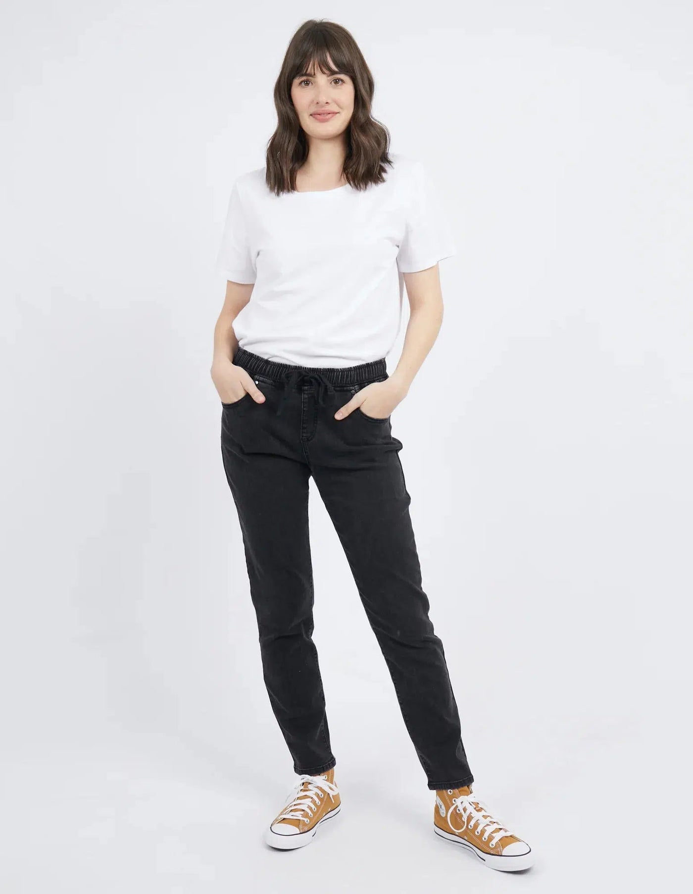 Juliette Jogger Jean - Wash Black-Foxwood-Lima & Co