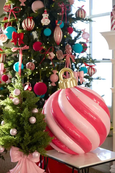 Led Pink Swirl Bauble Decor-Holly and Ivy-Lima & Co