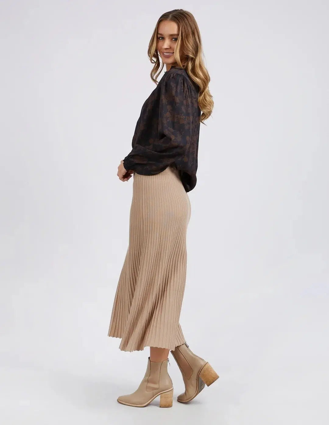 Paula Skirt - Tan-Foxwood-Lima & Co