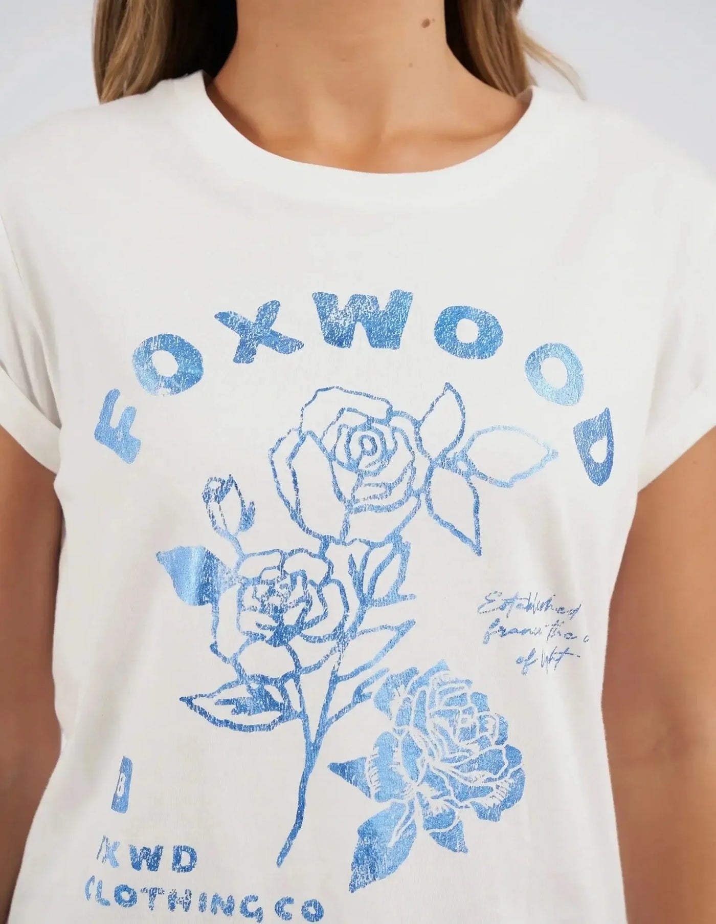 Rosette Tee - Vintage White-Foxwood-Lima & Co