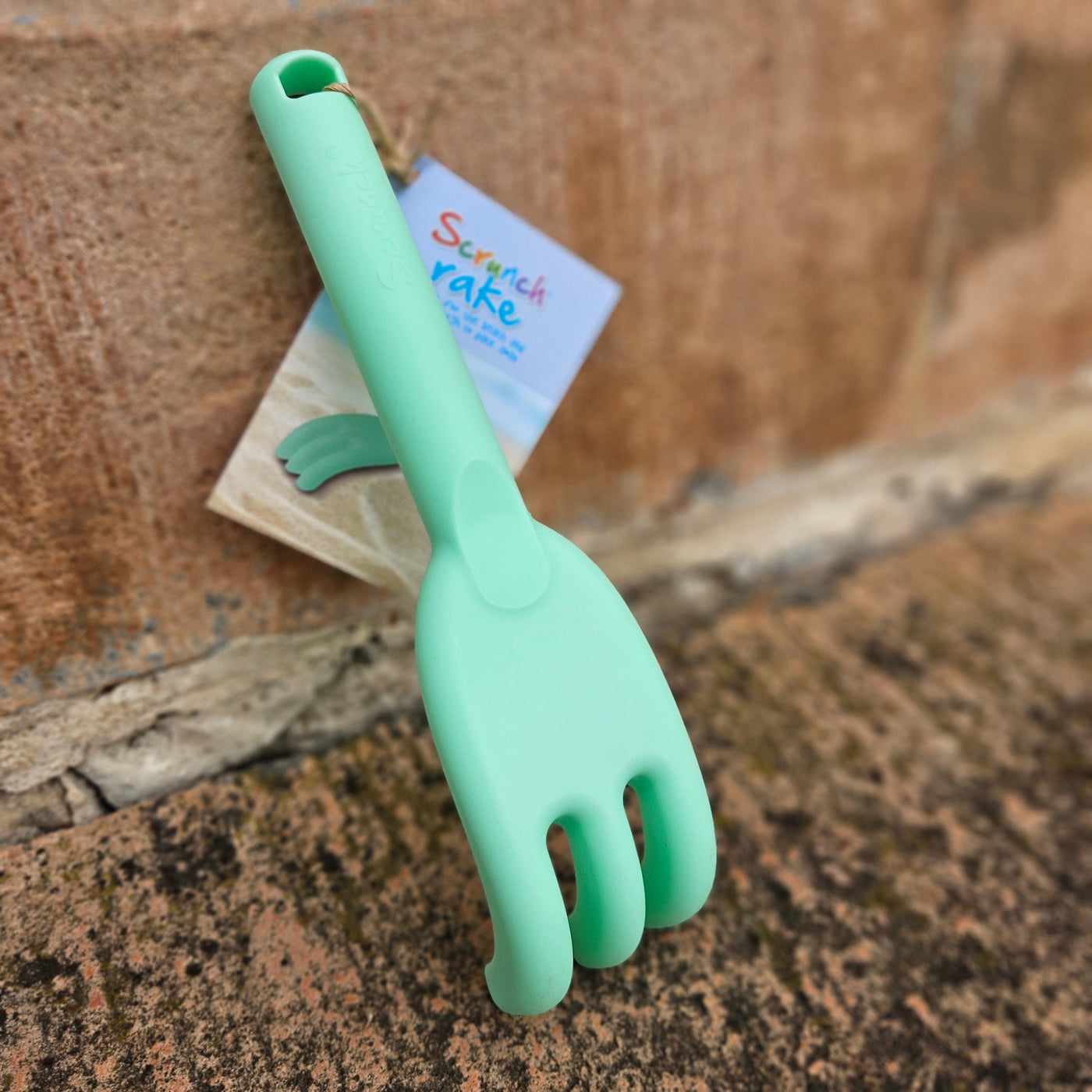Scrunch Rake - Spearmint-Sal and Be-Lima & Co