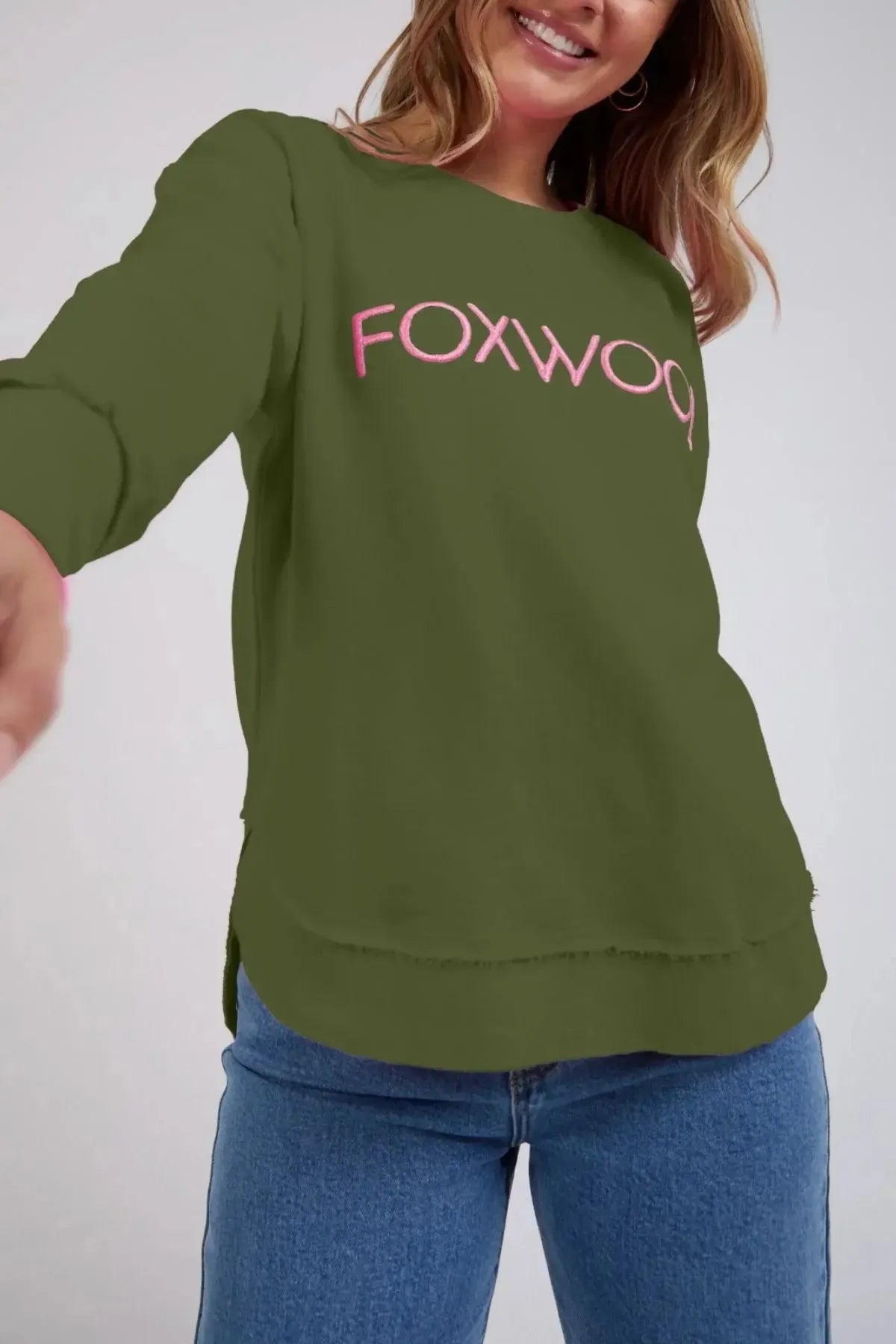 Simplified Metallic Crew - Olive with Pink-Foxwood-Lima & Co