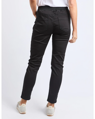 Sylvia Jogger - Black-Foxwood-Lima & Co