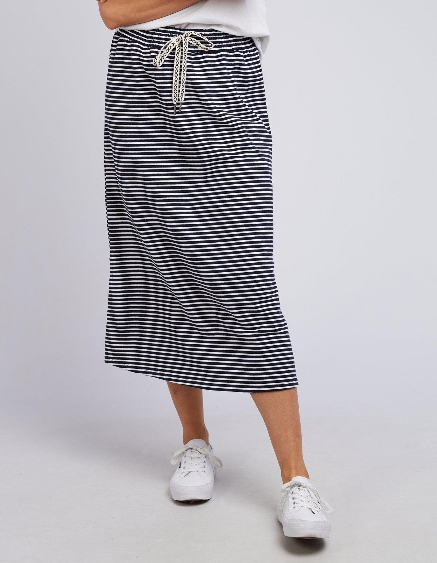 TRAVEL SKIRT NAVY-Elm Lifestyle-Lima & Co