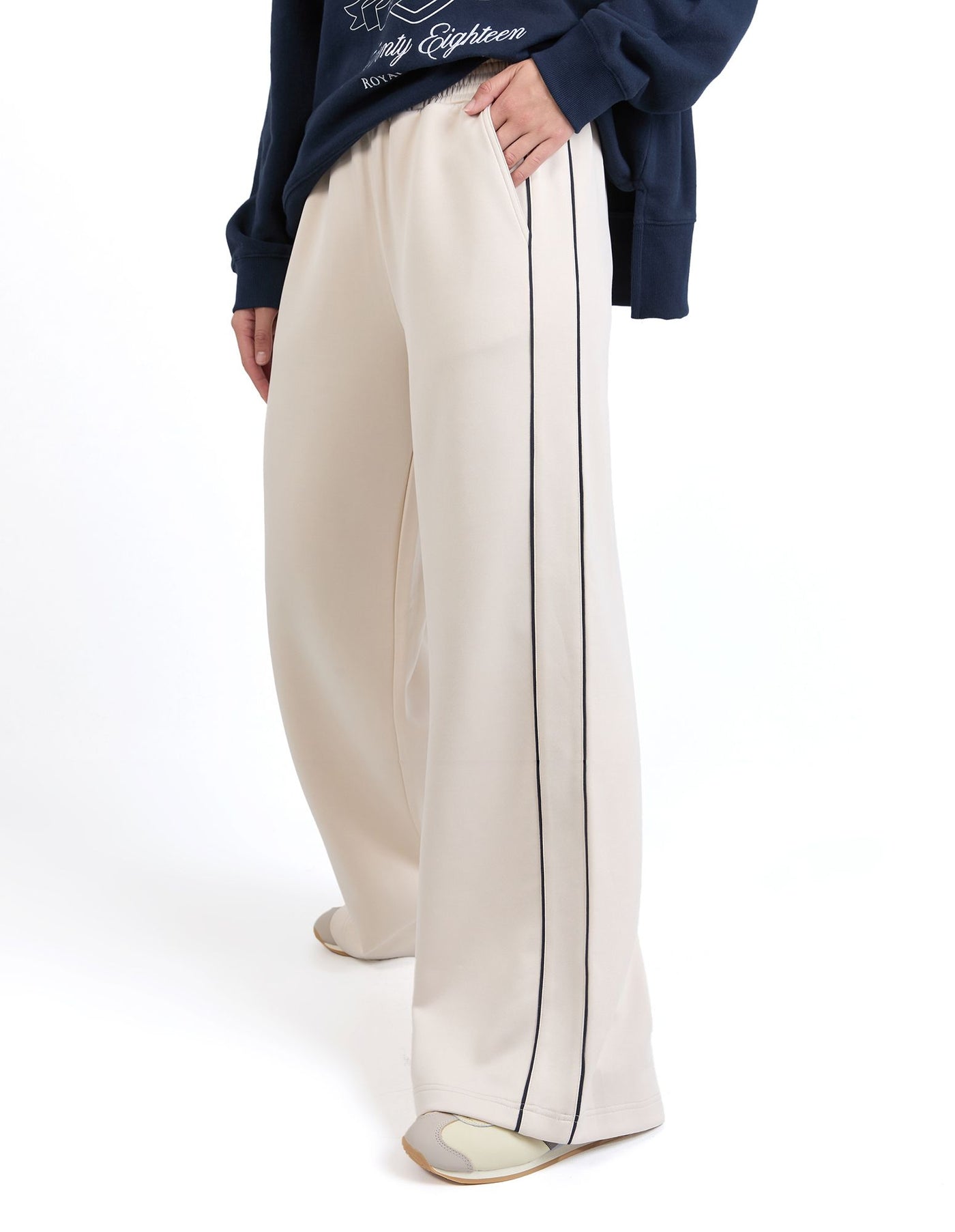 Traveller Pant - Bone-Foxwood-Lima & Co