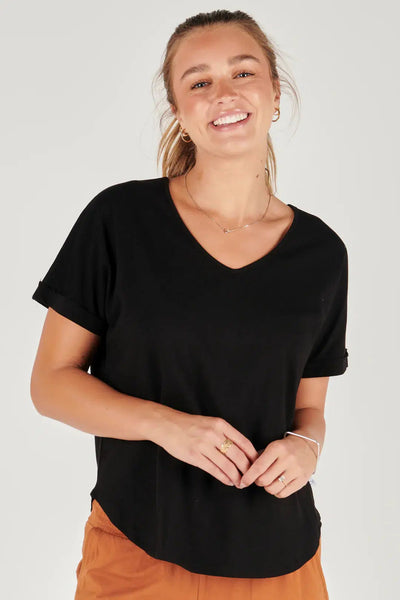 V Neck Curve Hem Tee - Black-One Ten Willow-Lima & Co