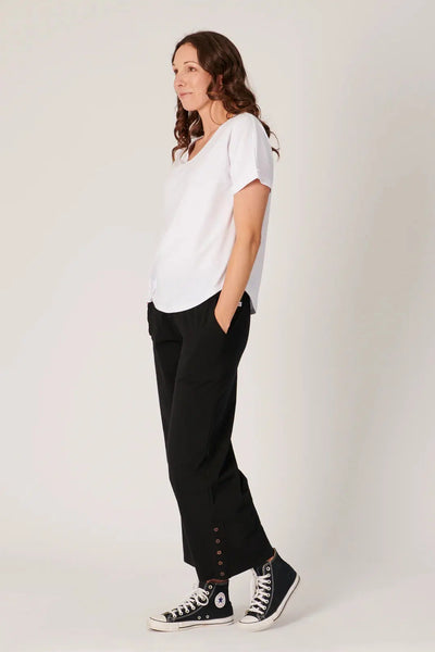 V-Neck Curve Hem Tee - White-One Ten Willow-Lima & Co