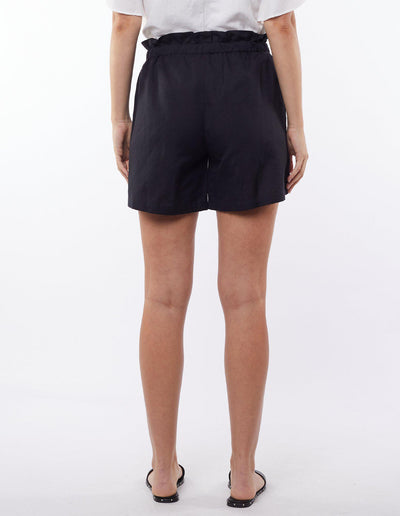 WEEKENDER SHORT BLACK-Foxwood-Lima & Co